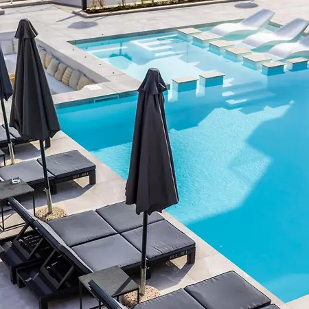 Otel Selena Family 3*
