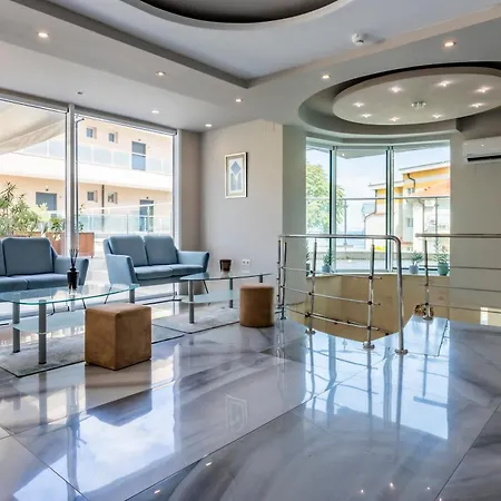 Selena Family Szálloda Szozopol