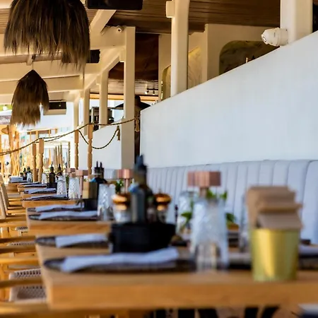 Selena Family Szálloda