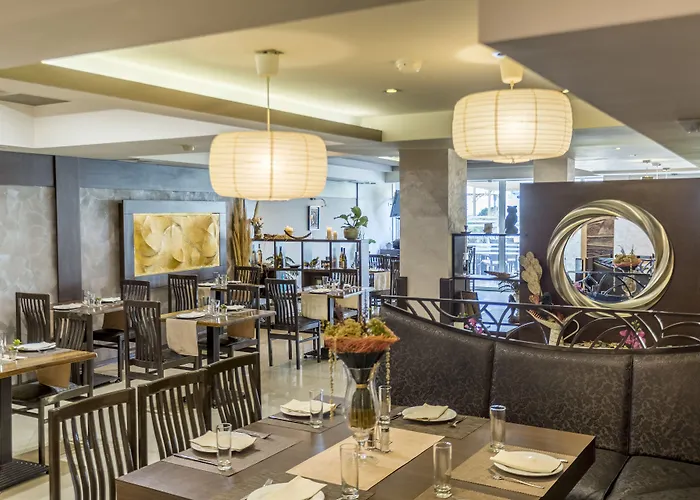 Otel Selena Family 3*