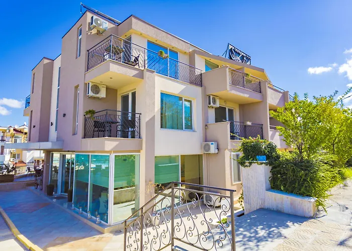 Selena Family Süzebolu