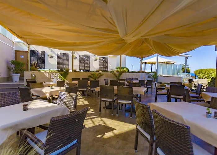 Selena Family Süzebolu