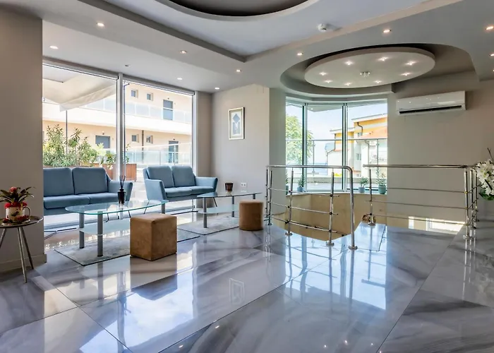 Selena Family Otel Süzebolu