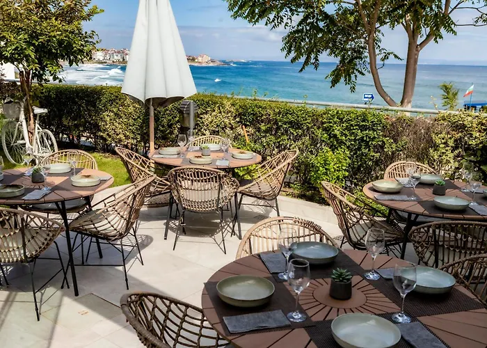 Selena Family Otel 3*