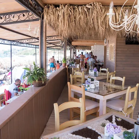 Selena Family Отель